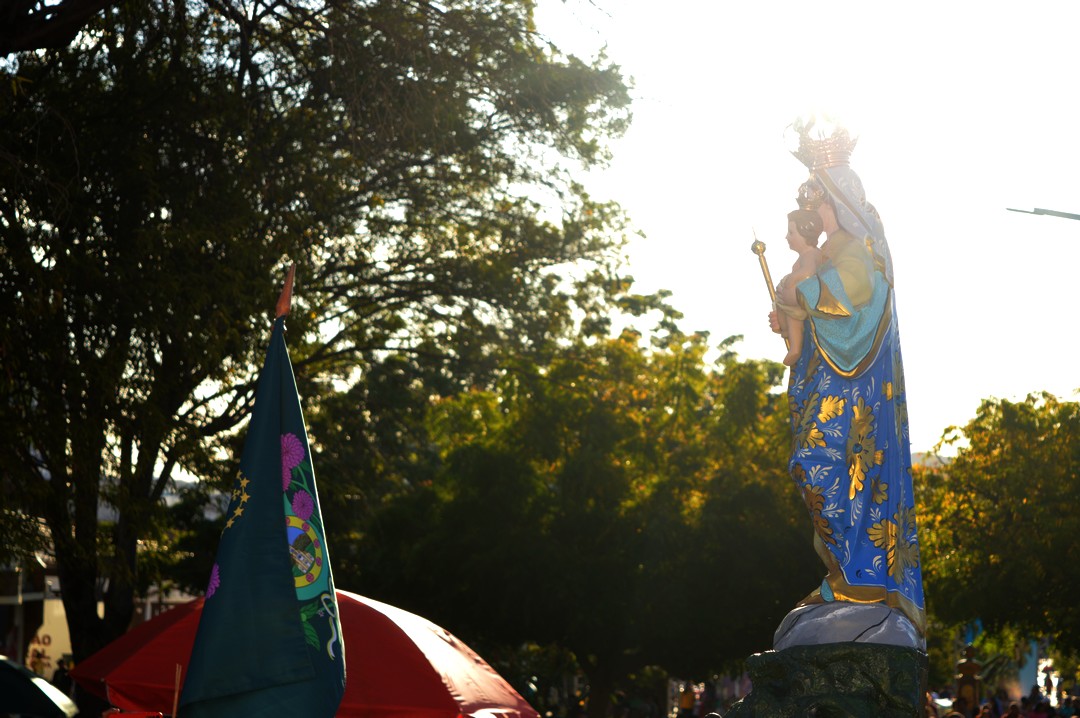 Fé, emoção e promessas encheram as ruas de ST