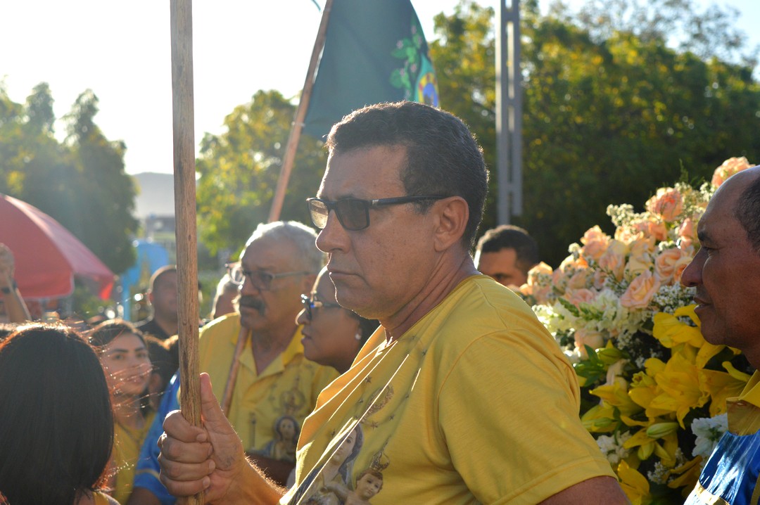 Fé, emoção e promessas encheram as ruas de ST