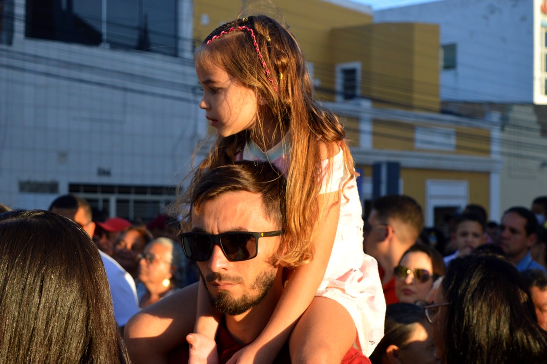 Fé, emoção e promessas encheram as ruas de ST