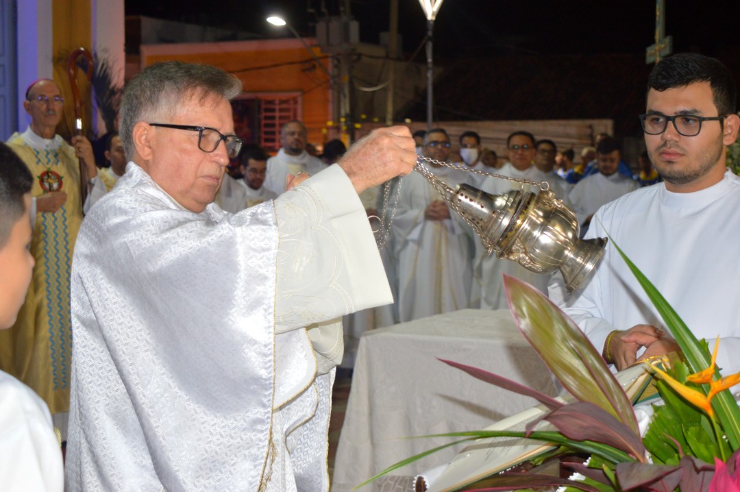 Fé, emoção e promessas encheram as ruas de ST