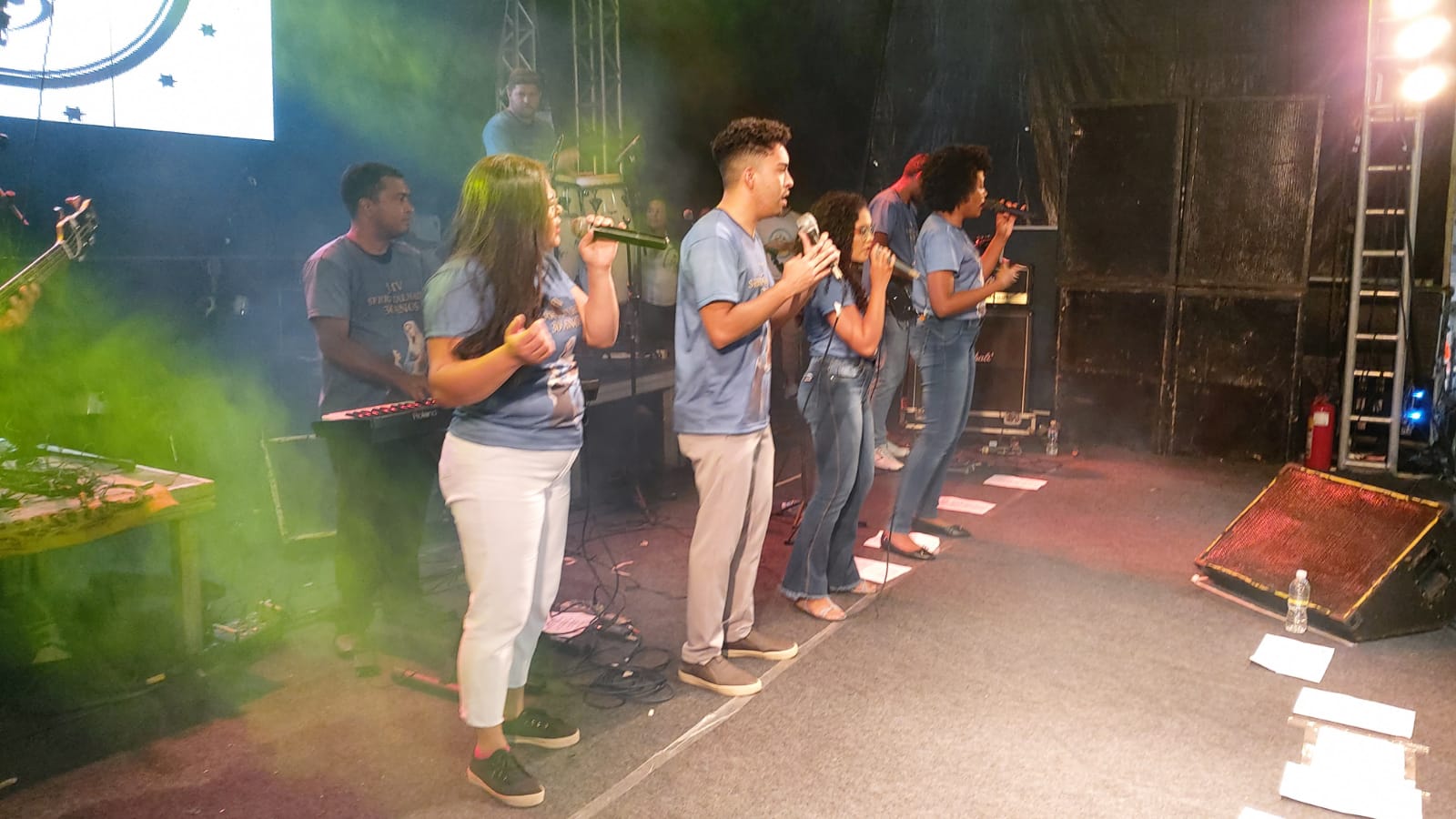 Fé, emoção e promessas encheram as ruas de ST