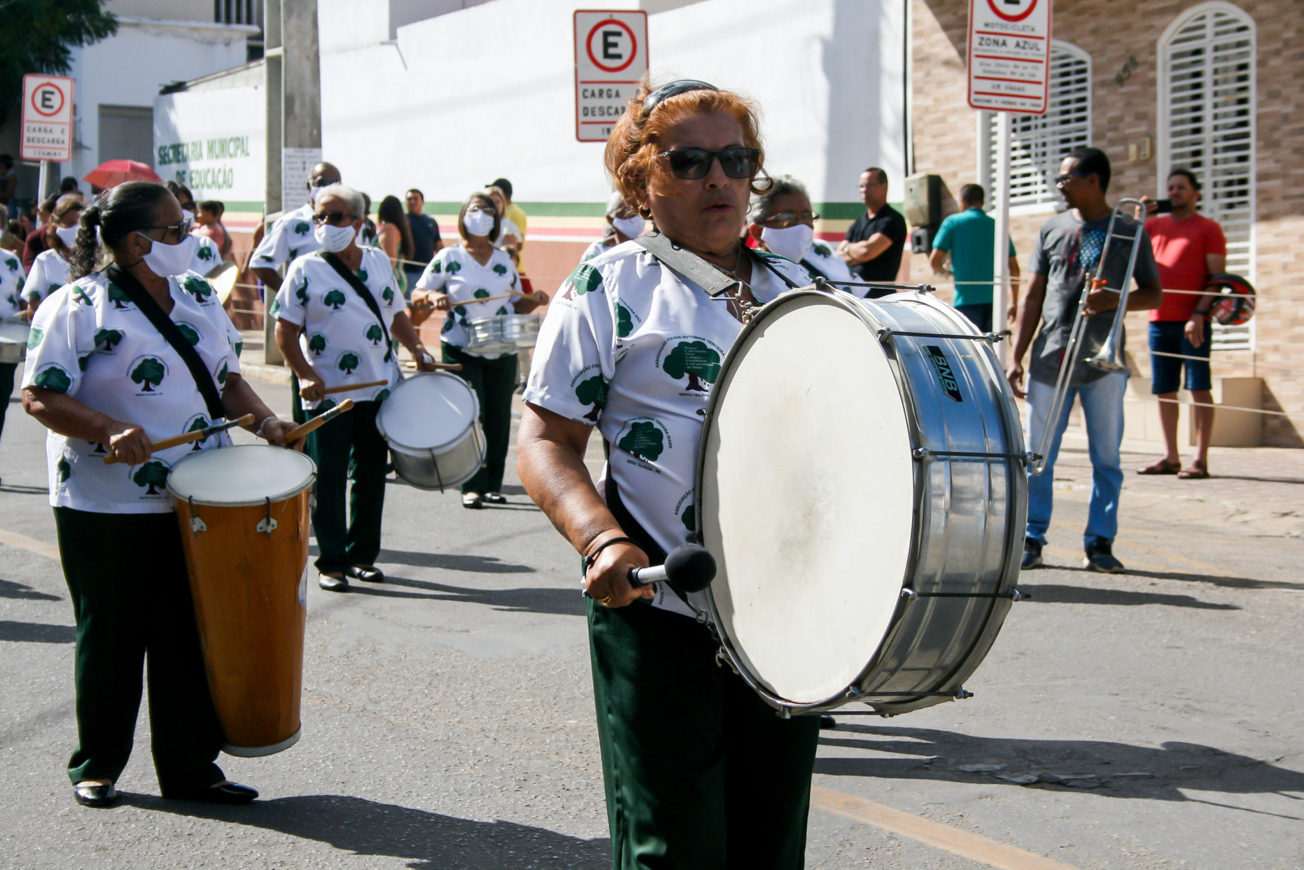 Desfile cívico atraiu grande público à Enock Ignácio