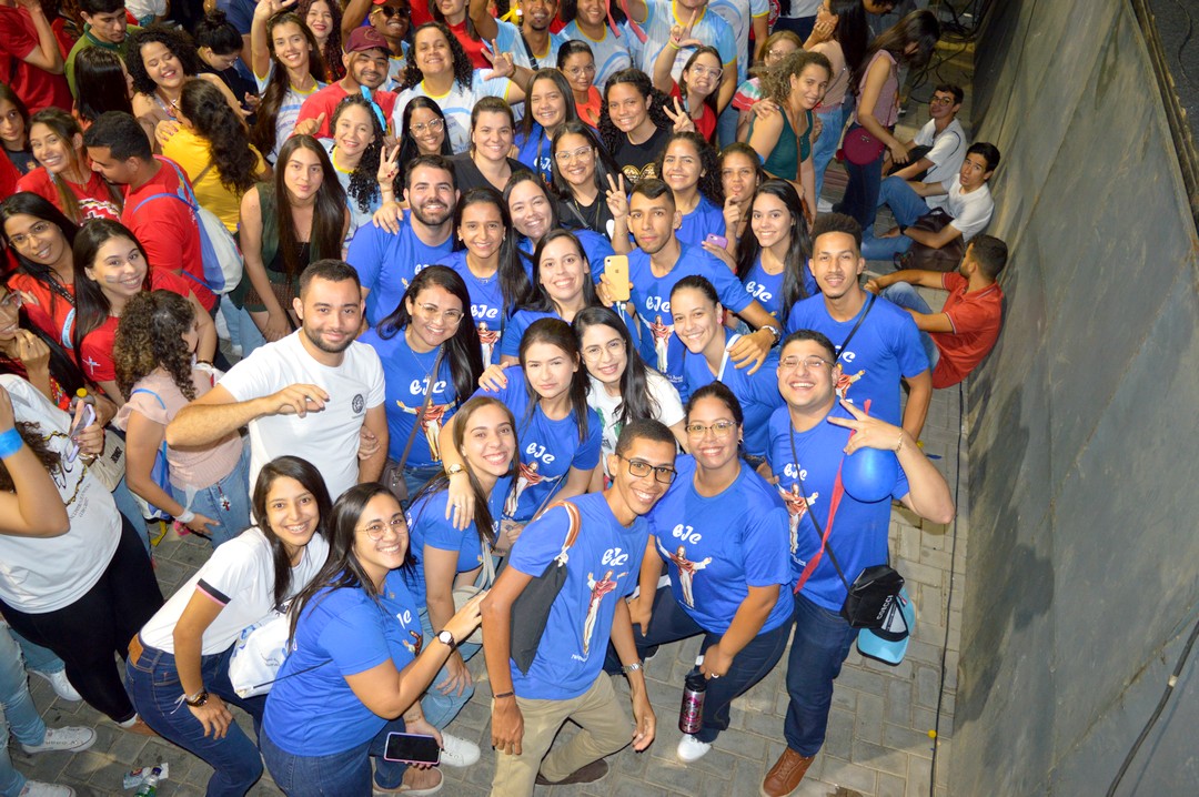 Romaria da Juventude lota a praça em ST