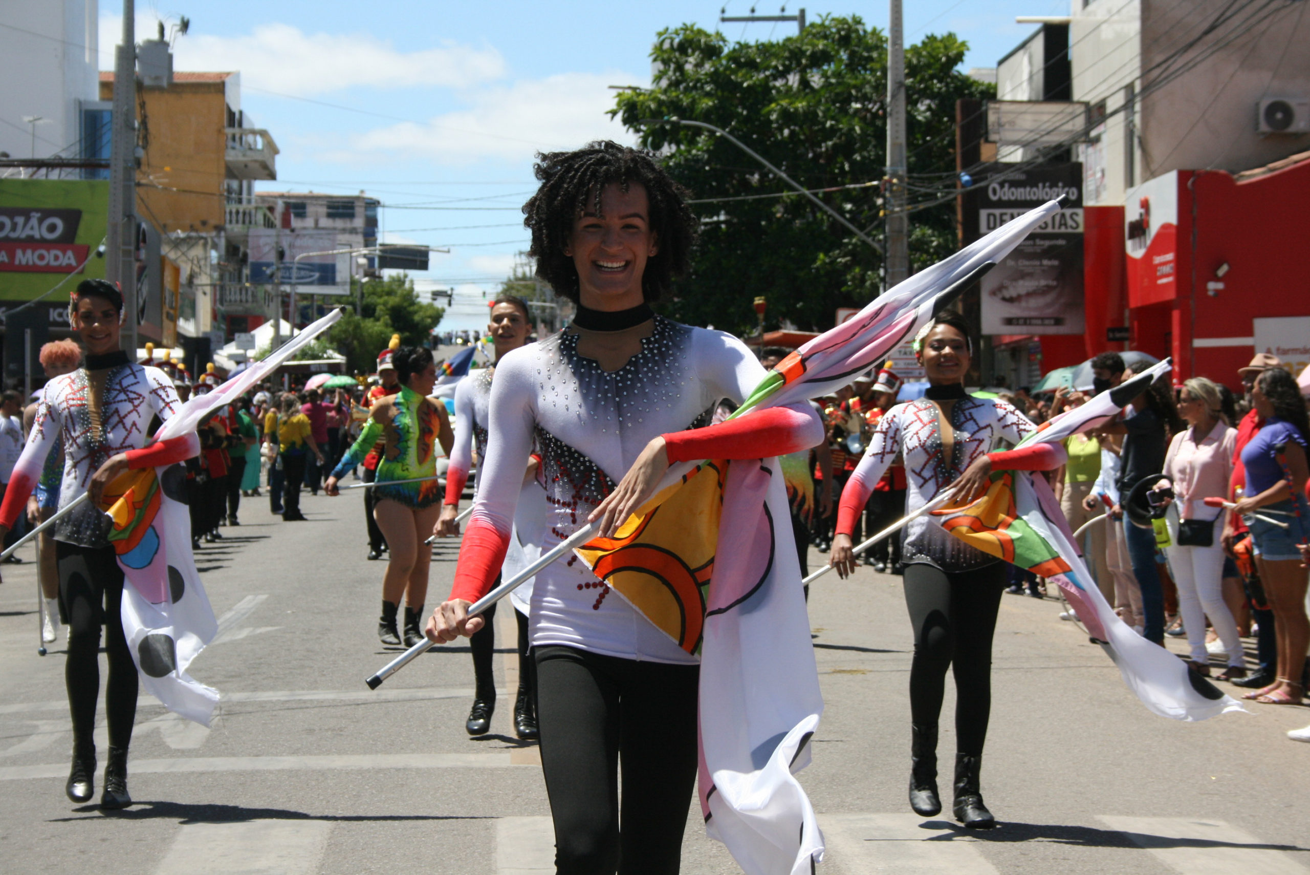 Desfile cívico atraiu grande público à Enock Ignácio