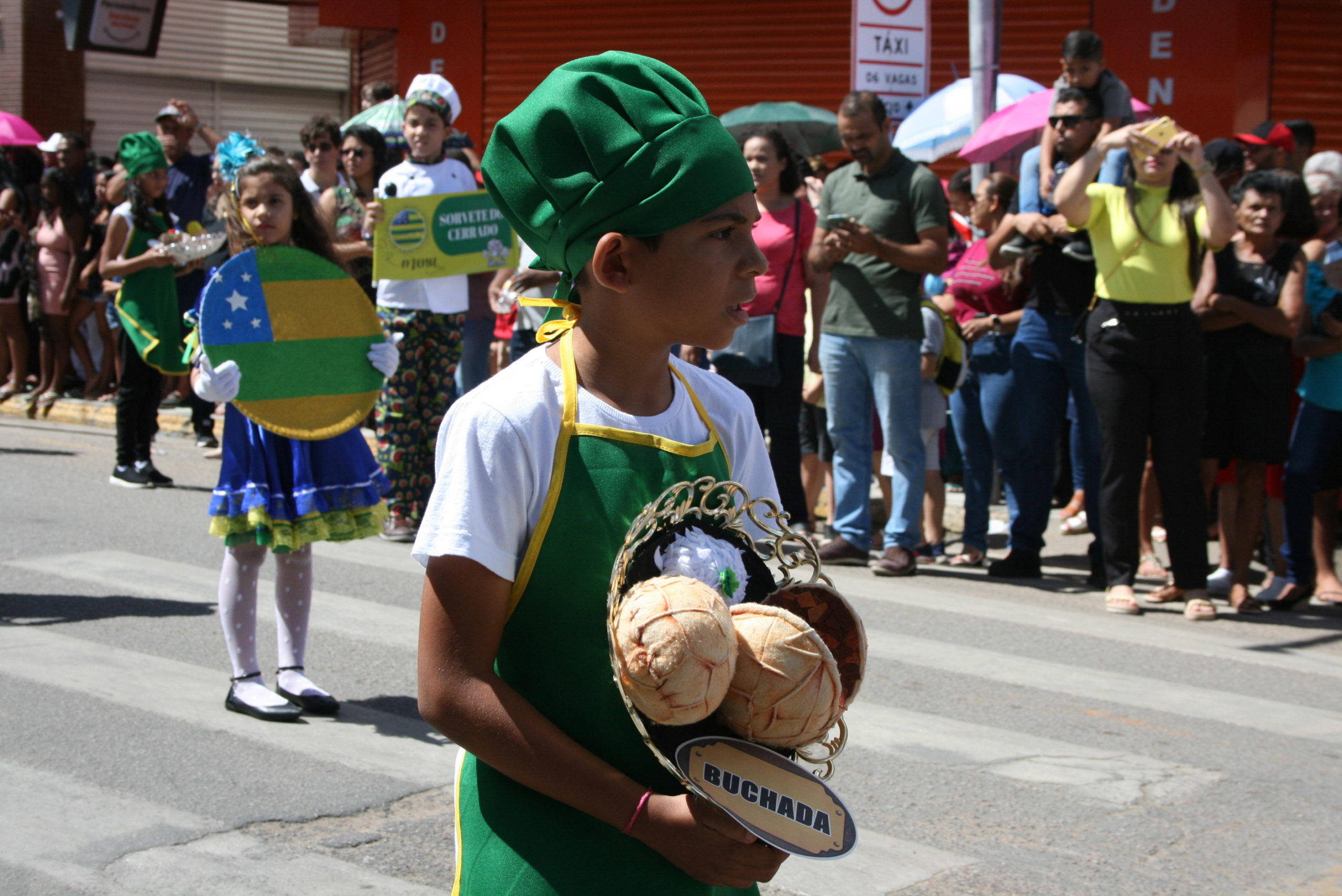 Desfile cívico atraiu grande público à Enock Ignácio