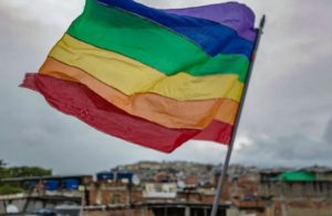 PE oferece cursos para população LGBTQIA+