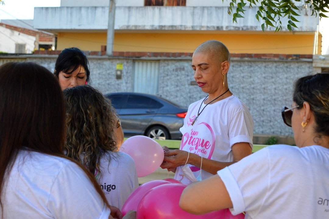 Carreata leva ação educativa contra o câncer de mama às ruas de ST