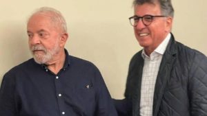 Paulo Marinho entrega a Lula informações sobre Bolsonaro para o debate