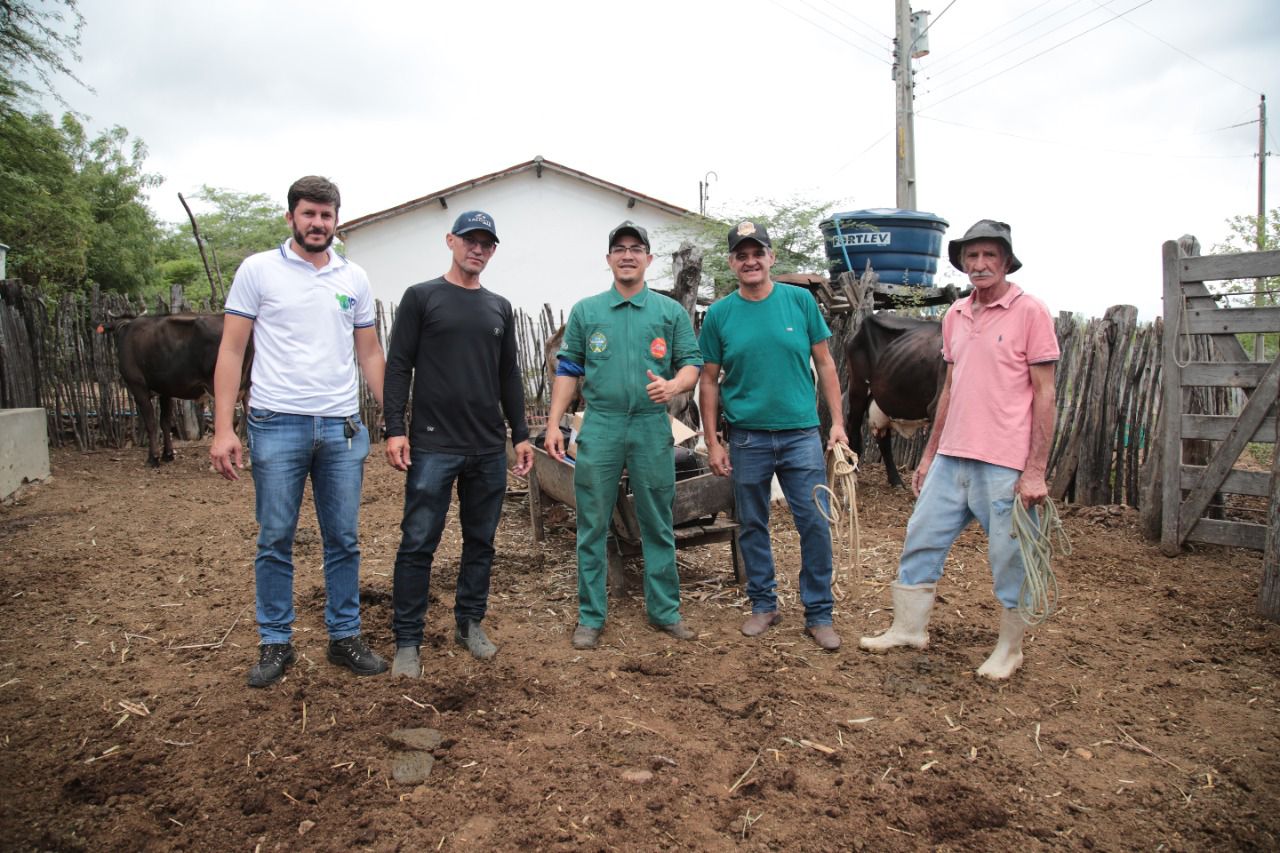 Criadores recebem tecnologias de inseminação