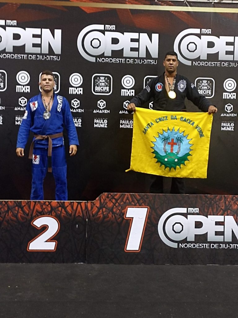 Santa Cruz da B. Verde se destaca no Open de Jiu-jitsu
