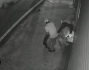 Ladrão realiza assalto em ST dando mordidas e tapas na vítima
