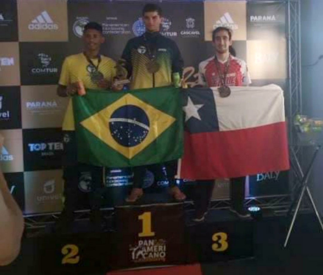 Atleta com raízes em ST é campeão Pan-Americano de Kickboxing
