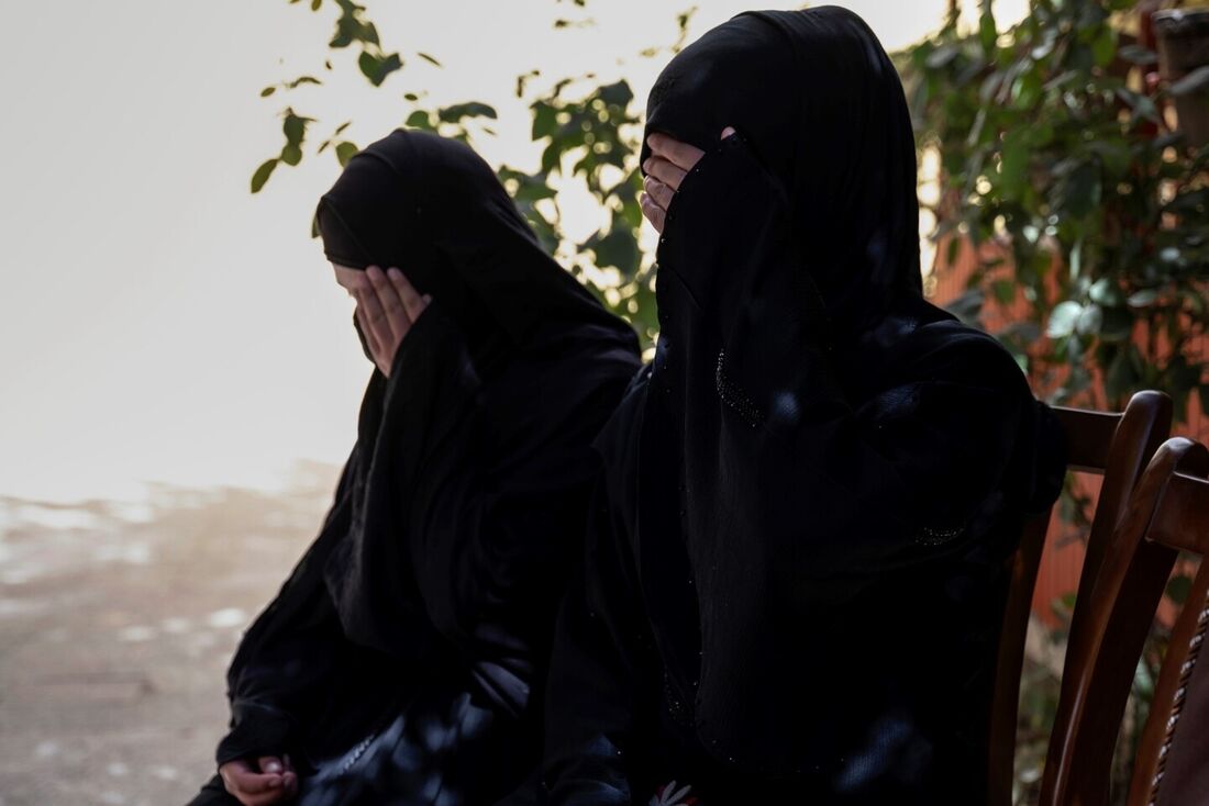 Talibã proíbe mulheres de frequentarem a universidade