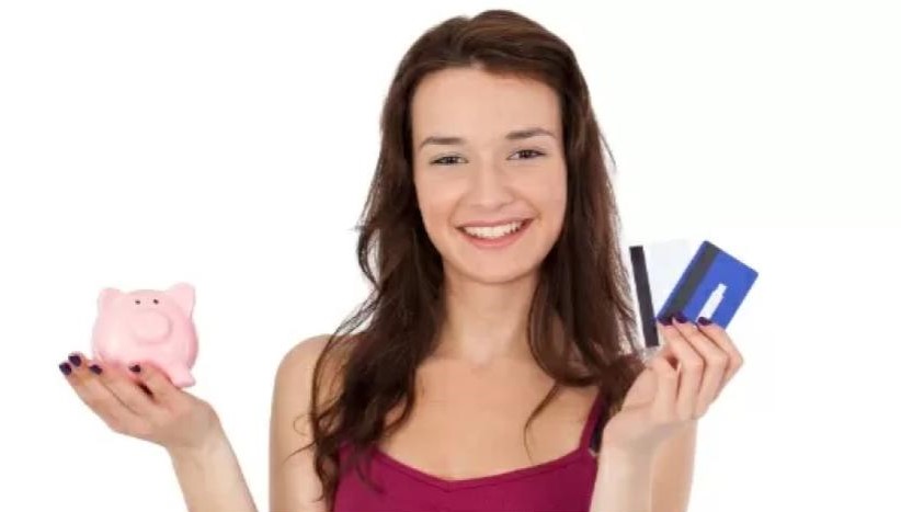 Bancos liberam cartões de crédito para menores de 18 anos?
