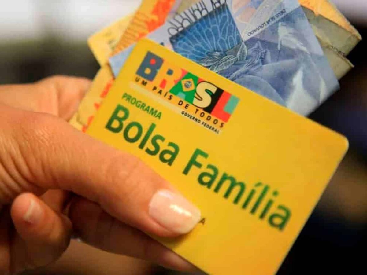 Beneficiários do Bolsa Familia receberão cartão com função débito