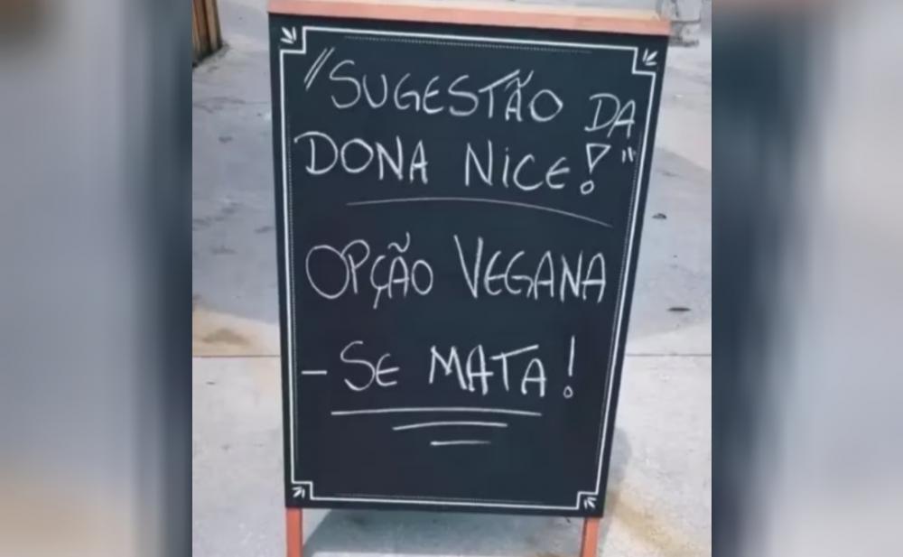 Churrascaria gera polêmica ao 'sugerir' que veganos 'se matem'