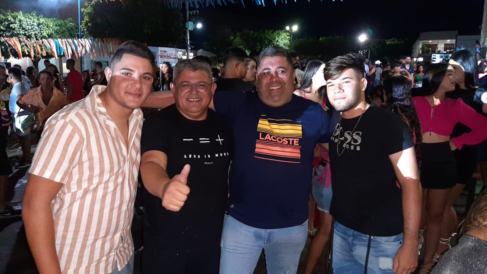 Shows e blocos fizeram a alegria no Carnaval