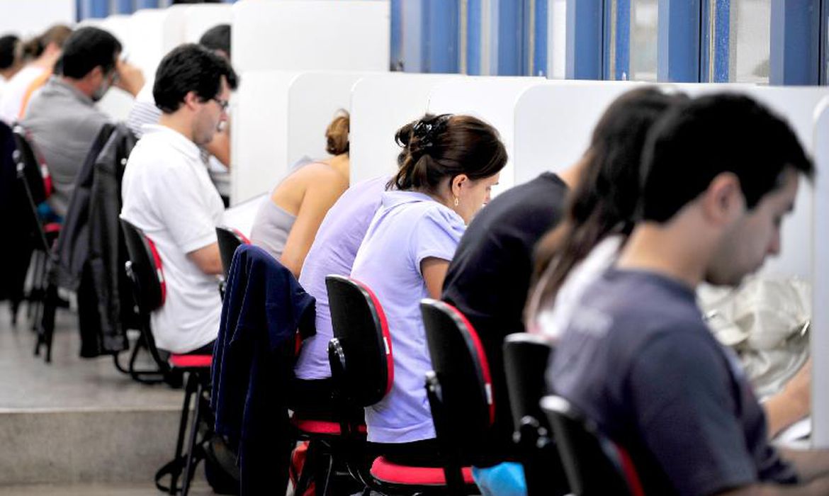 Educa Mais oferece 14 cursos em Serra Talhada