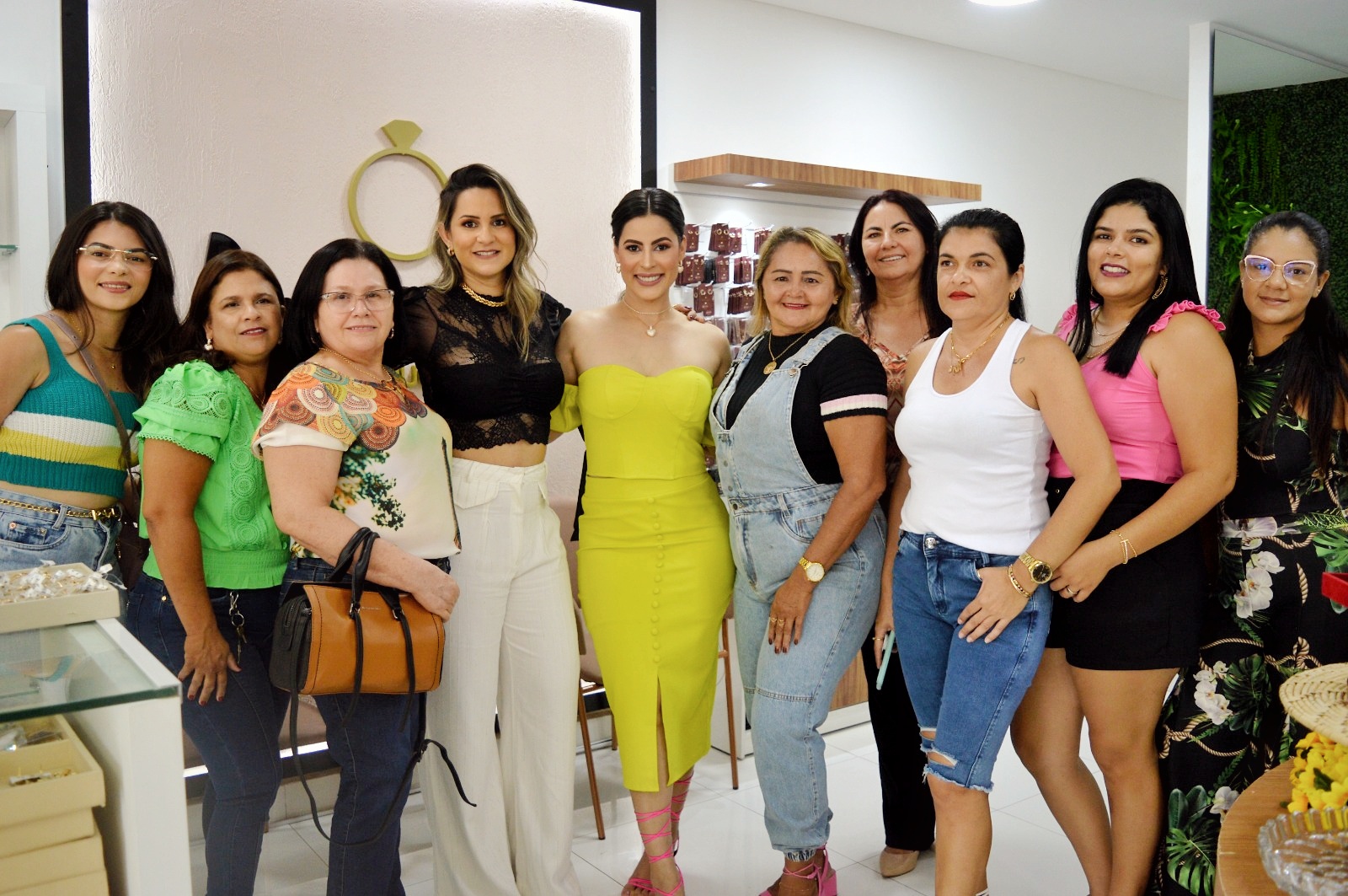 Lindíssima, de ST, faz aniversário inspirando mulheres