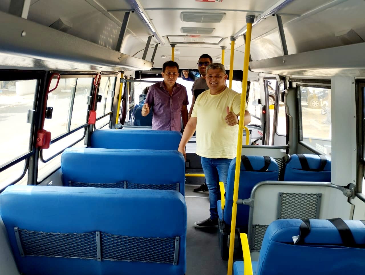 Calumbi adquire ônibus escolar com acessibilidade