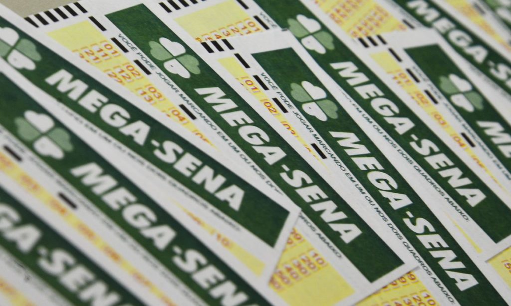 Três apostas de PE acertam a quina da Mega-Sena 1 Três apostas de PE acertam a quina da Mega-Sena