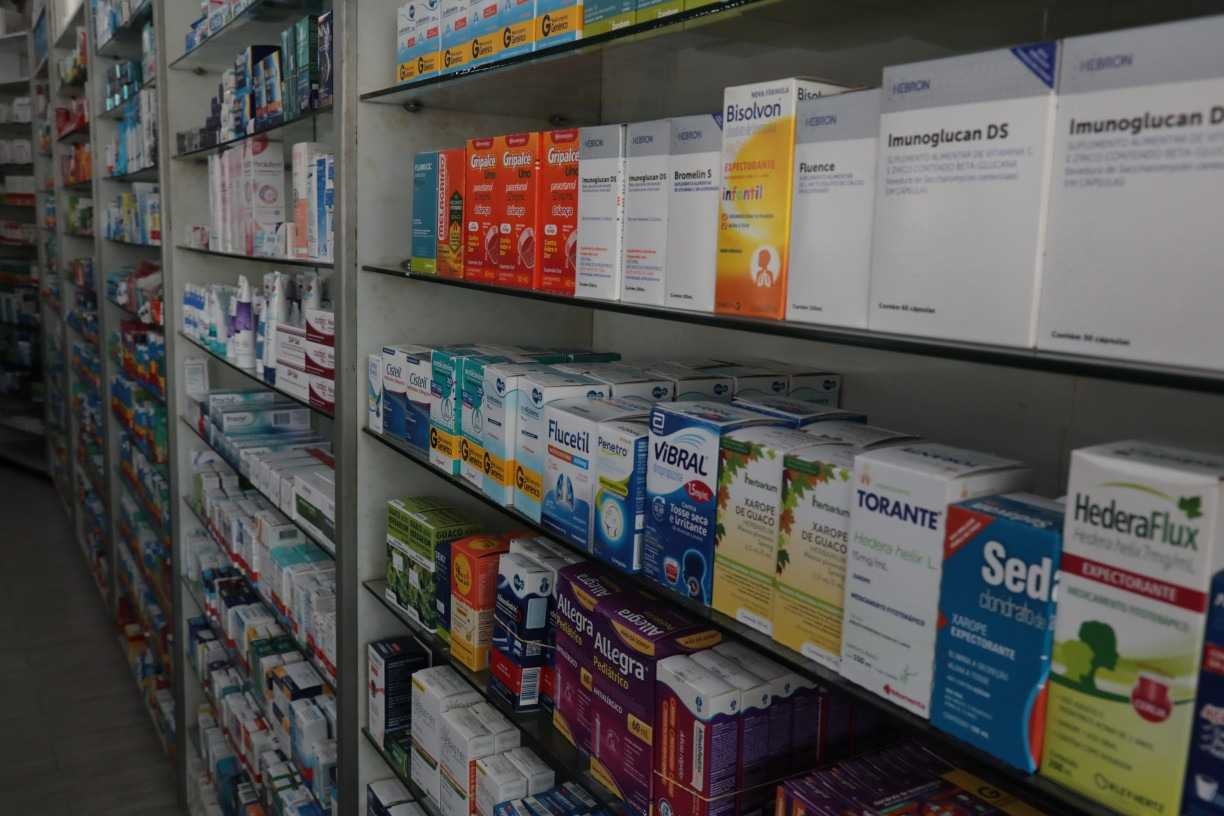 Governo autoriza reajuste de 5,6% em remédios; confira os detalhes