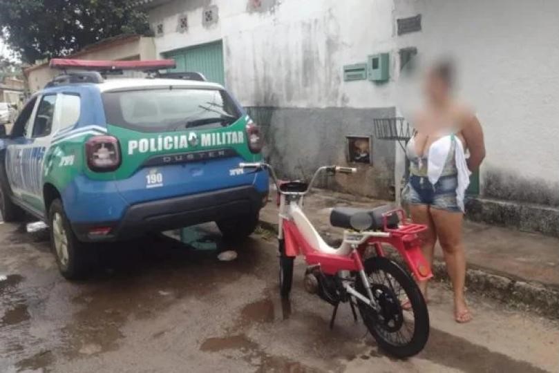 Mãe usa filho para furtar moto e comprar drogas