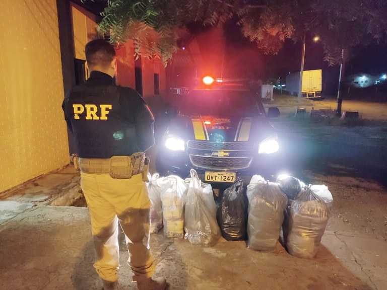 Suspeito de estelionato é detido no Sertão de PE