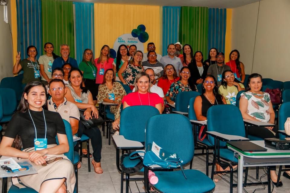 Flores defende o fortalecimento do SUS