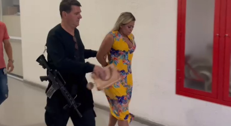 Saiba quem é "Bibi Perigosa", presa no RJ por chefiar facção criminosa