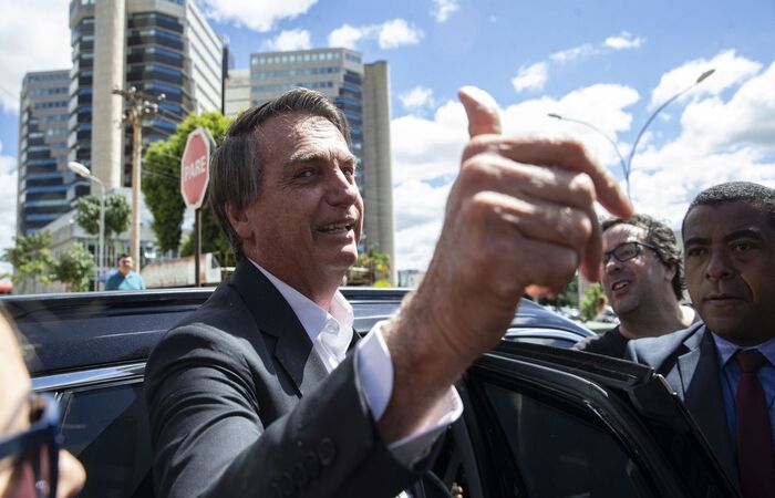 Em depoimento à PF, Bolsonaro diz que post com fake news foi acidental 1 Em depoimento à PF, Bolsonaro diz que post com fake news foi acidental