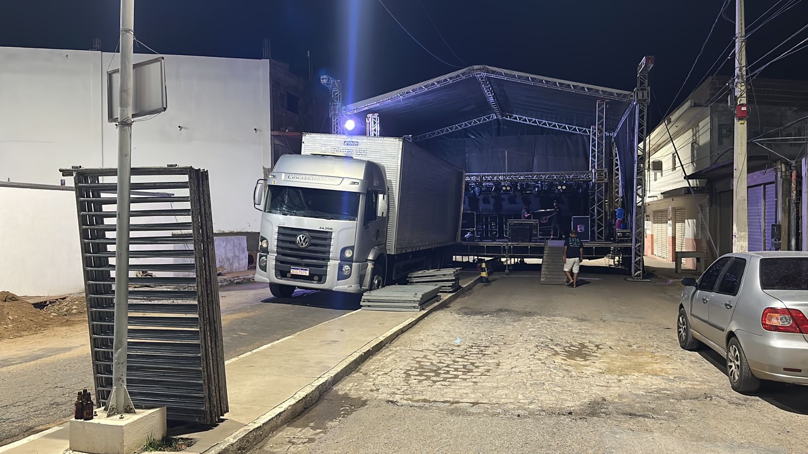 Trânsito é alterado na entrada de ST; cidade terá 6h de forró