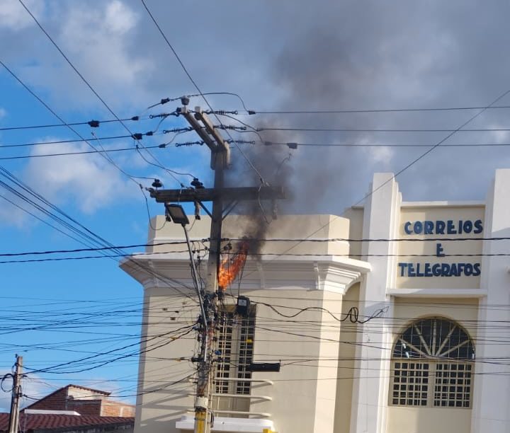 Incêndio na Rua dos Correios assusta moradores em ST