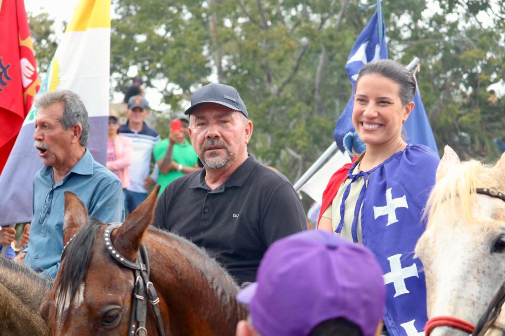 Romonilson comemora visita de Raquel Lyra