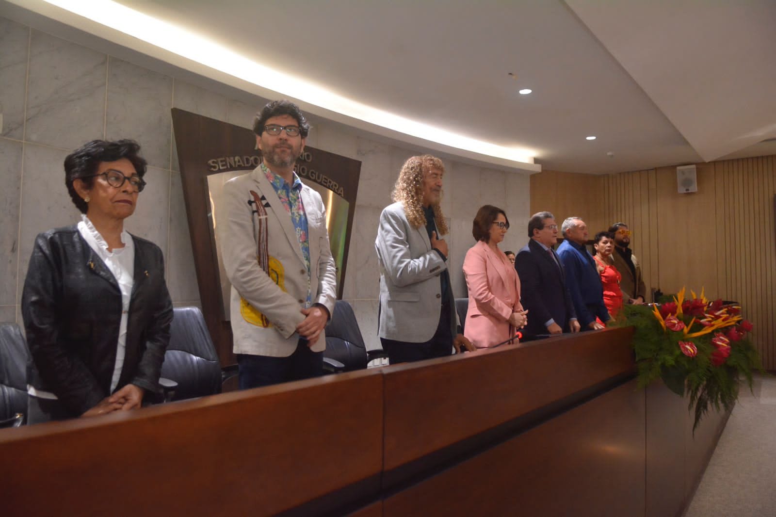 Homenagem a Assisão na Alepe coloca deputados para dançar