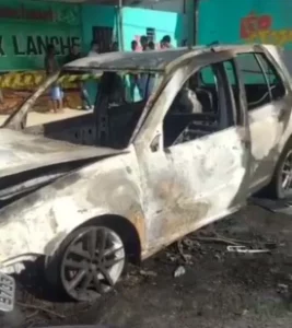 Homem tem carro queimado no Pajeú