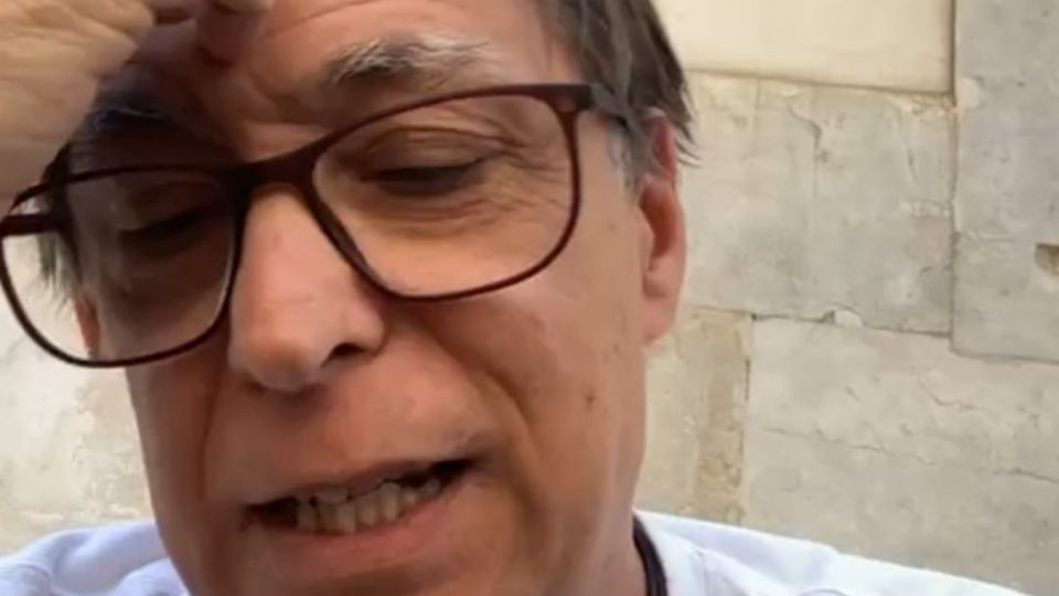 Vídeo: Pedro Cardoso é expulso do consulado brasileiro em Portugal