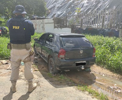 PRF recupera 5 veículos roubados em PE
