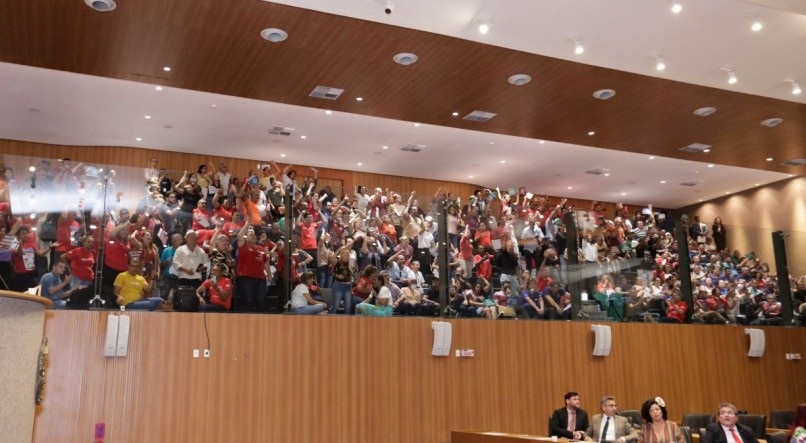 Projeto de aumento para professores será no dia 27