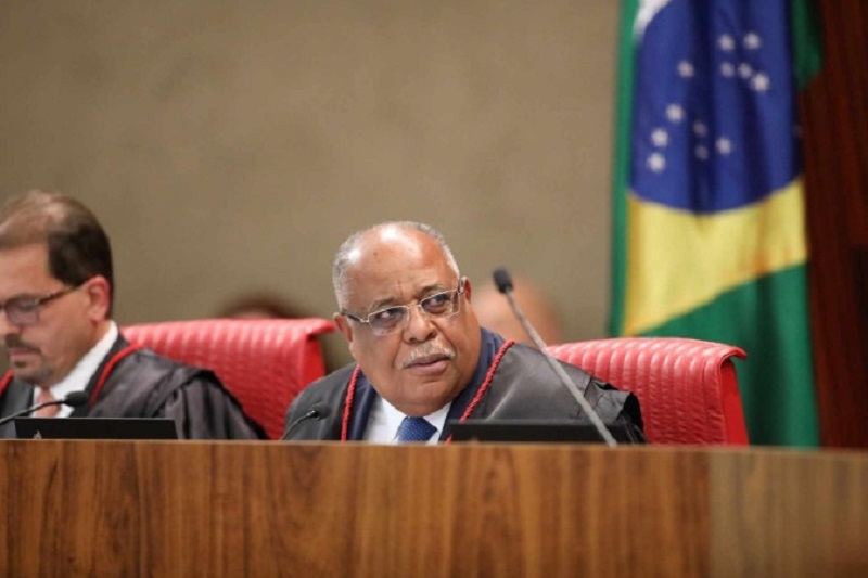 Julgamento de Bolsonaro: relator decide manter minuta golpista