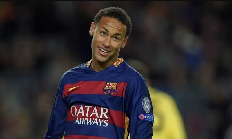 Após vazar "caso de traição", Neymar pede desculpas para noiva
