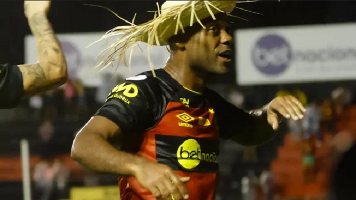 Sport vence Juventude e assume liderança provisória