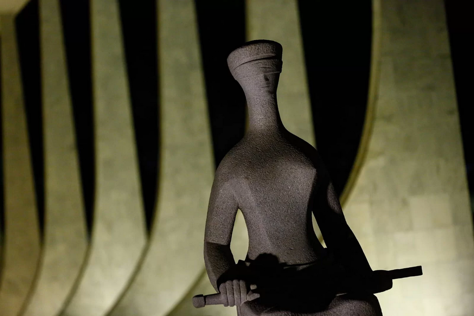 STF torna réus mais 45 envolvidos nos atos golpistas de 8 de janeiro