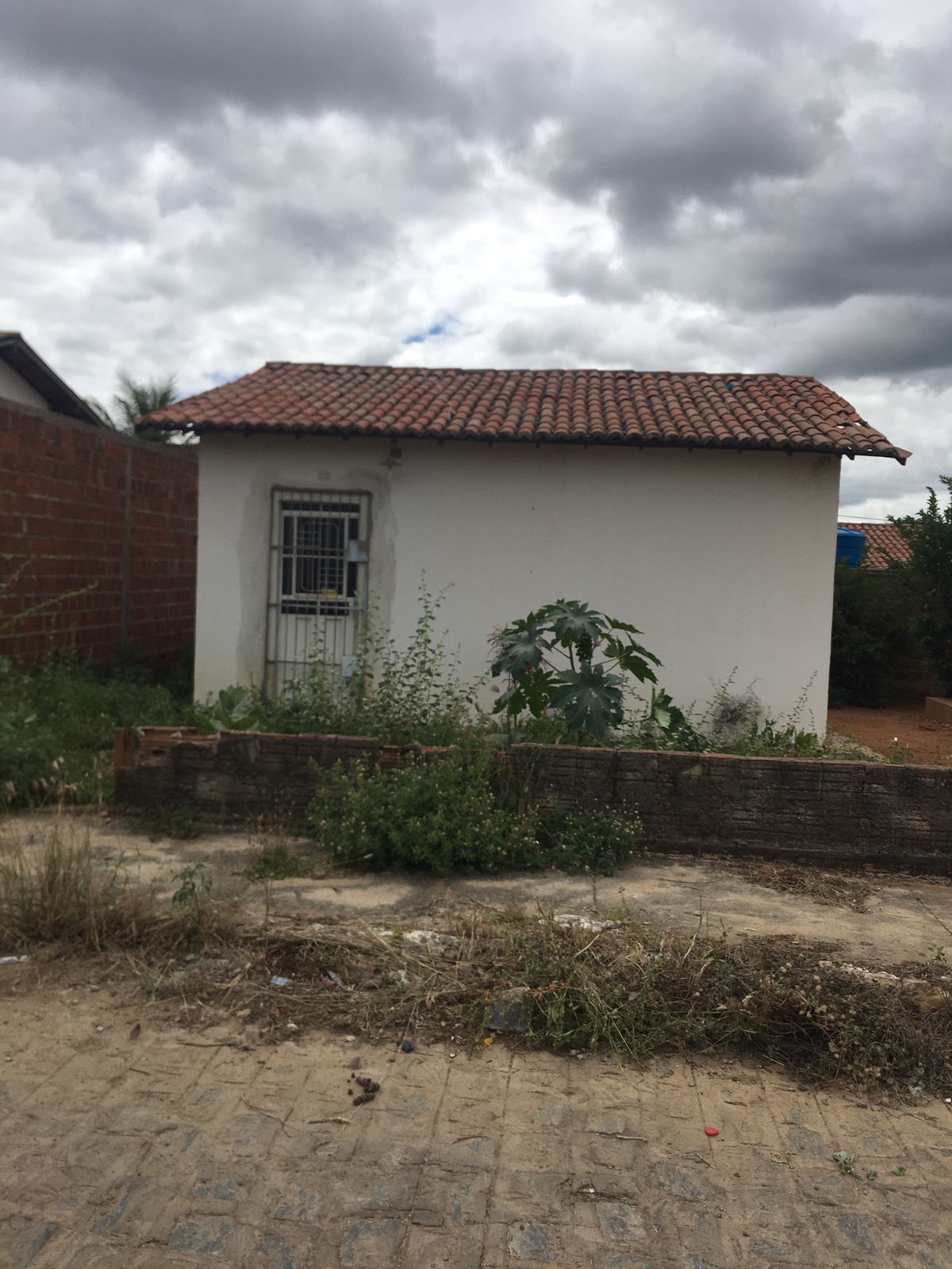 Cresce o número de casas abandonadas no Vila Bela, em ST