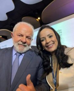 Márcia vibra com mais uma visita de Lula: "O bom filho a casa torna"