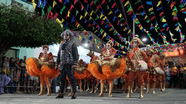 Flores, no Pajeú, faz abertura histórica dos festejos juninos