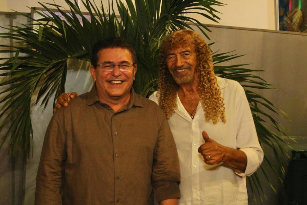 Duque testemunha e prestigia sucesso de Assisão em Recife