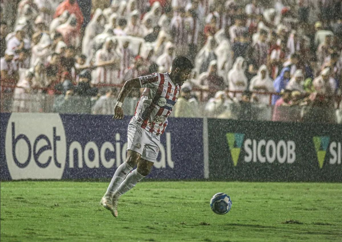 Após lesões no joelho, Bryan quer conquistar acesso com o Náutico