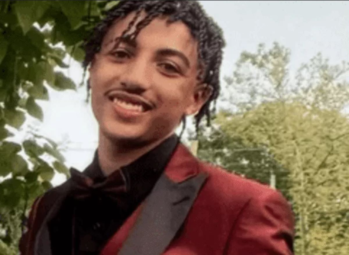 Brasileiro morre atropelado por van enquanto andava de bicicleta