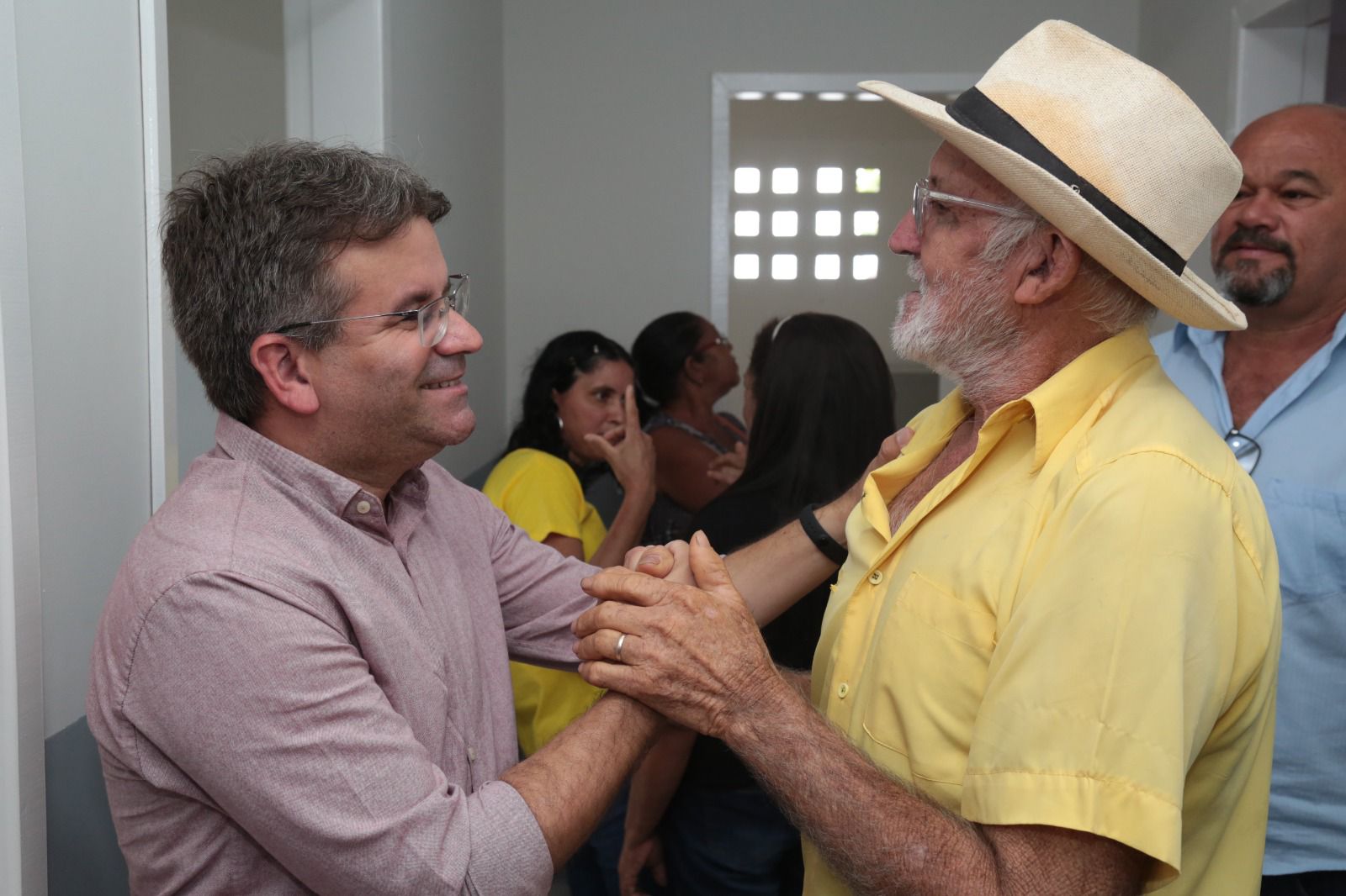 Sandrinho inaugurou ponto de apoio como UBS